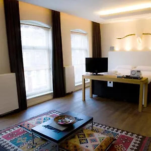A Small Hotel Rotterdam
